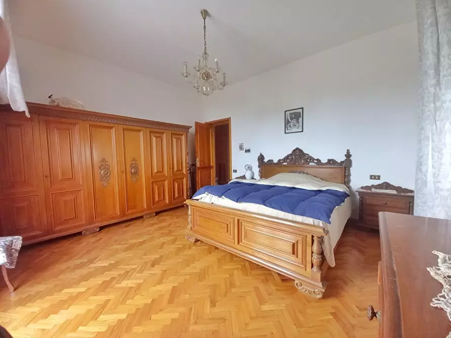 Immagine 22 di Villa in vendita  a Montaione