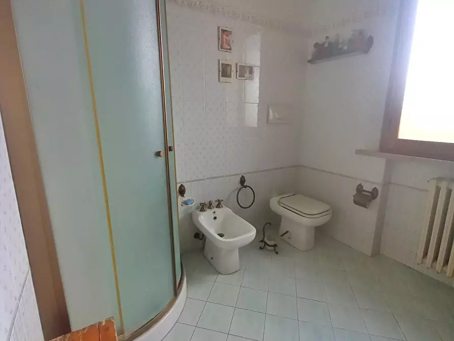 Immagine 34 di Villa in vendita  a Montaione