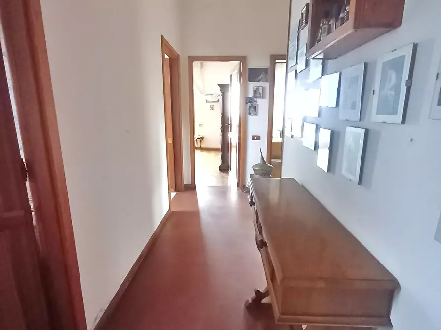 Immagine 18 di Villa in vendita  a Montaione
