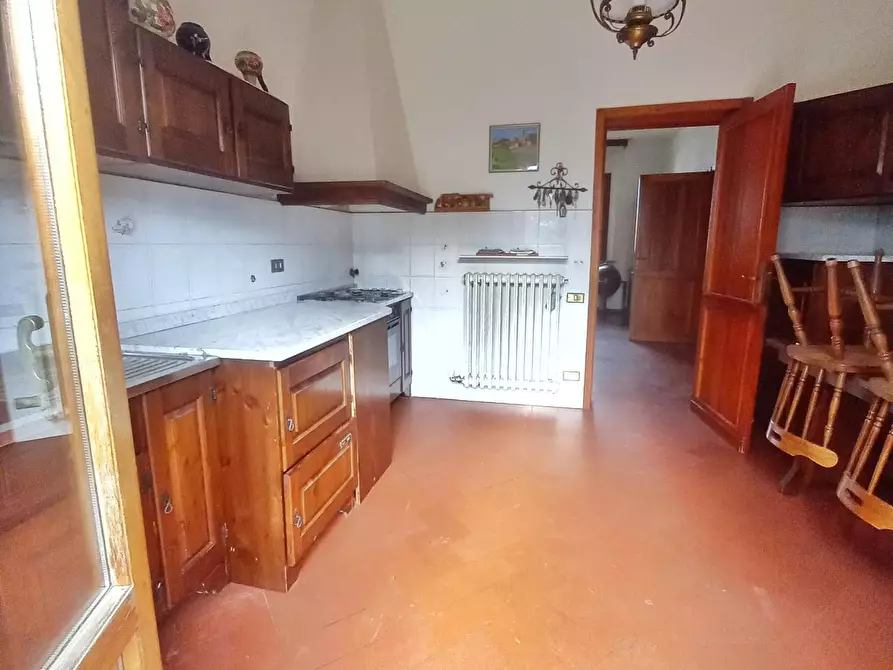 Immagine 17 di Villa in vendita  a Montaione