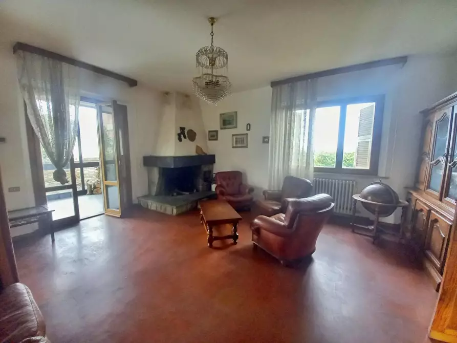 Immagine 6 di Villa in vendita  a Montaione