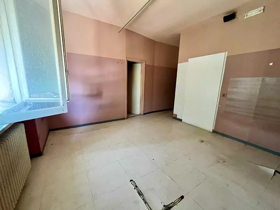 Immagine 8 di Appartamento in vendita  a Pontedera