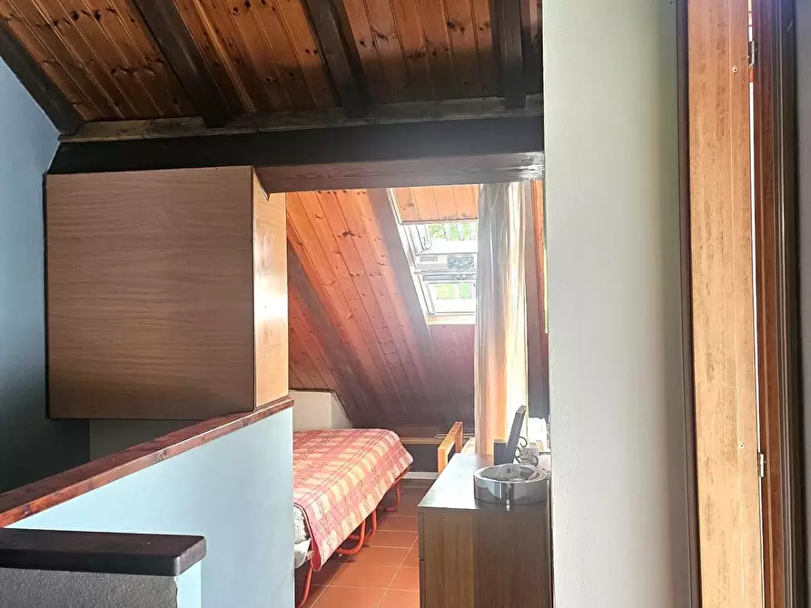 Immagine 19 di Villetta a schiera in vendita  a Marliana