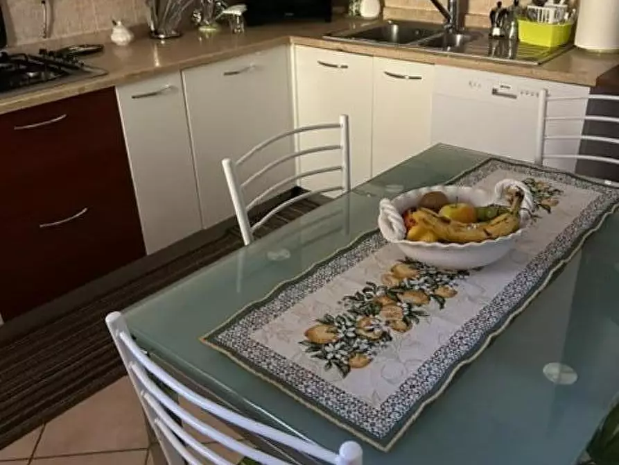 Immagine 1 di Appartamento in vendita  a Siena