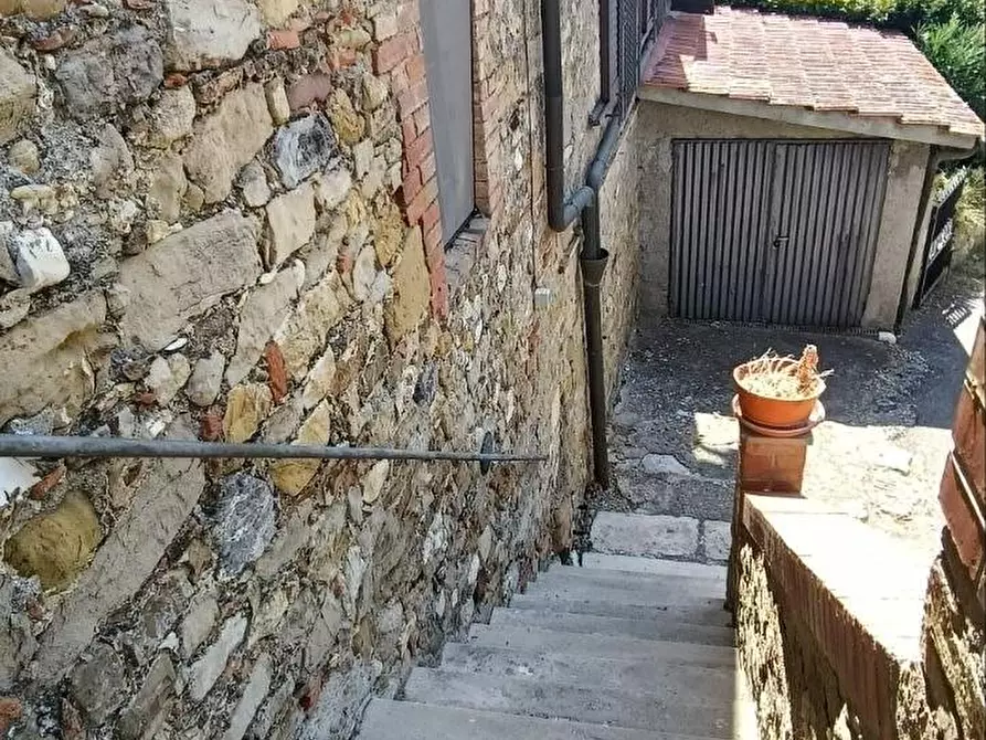Immagine 15 di Terratetto in vendita  a Casole D'elsa