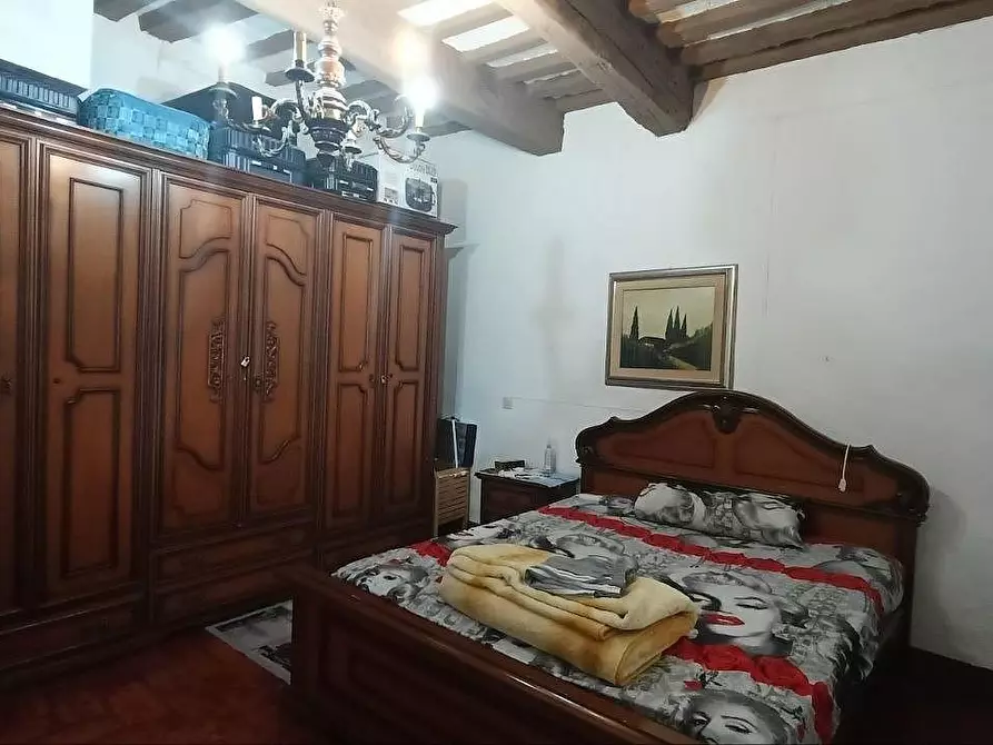 Immagine 27 di Terratetto in vendita  a Casole D'elsa