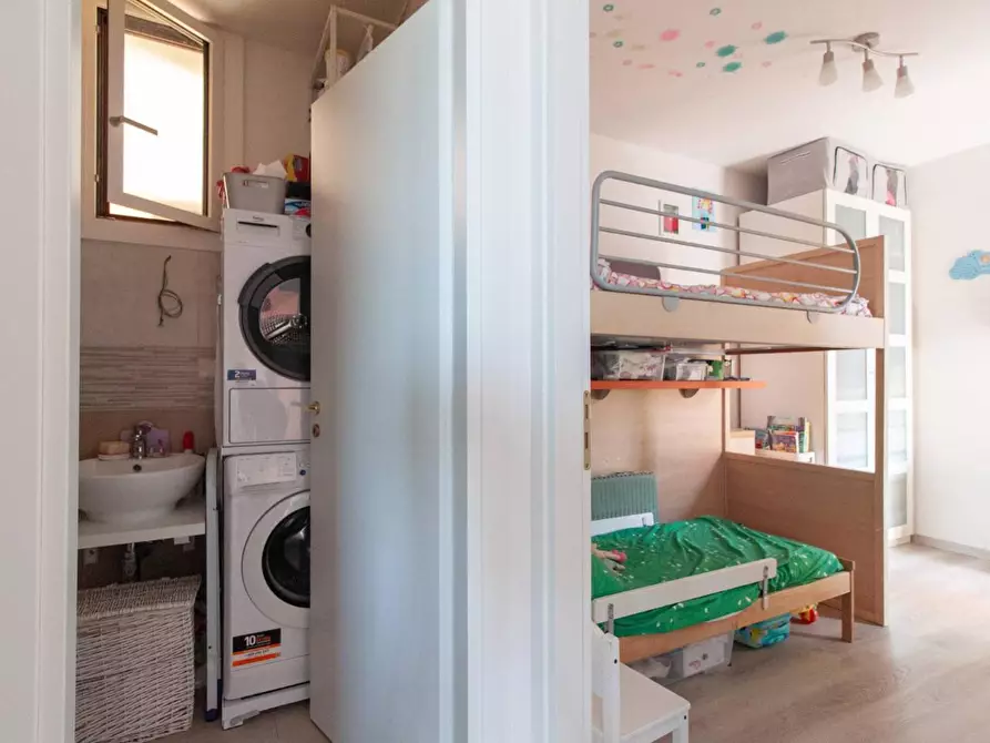 Immagine 25 di Appartamento in vendita  a Pisa