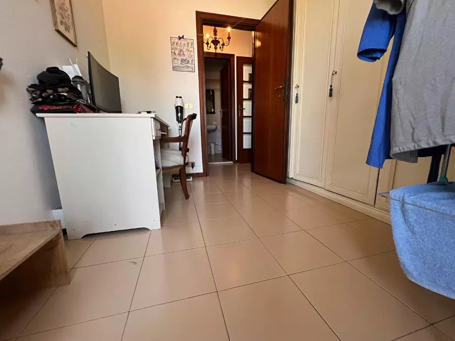 Immagine 20 di Appartamento in vendita  a Viareggio