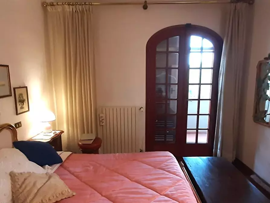 Immagine 36 di Villa in vendita  a Castellina Marittima