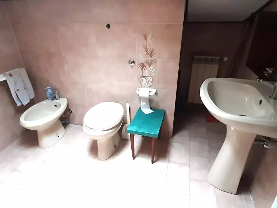 Immagine 53 di Villa in vendita  a Castellina Marittima