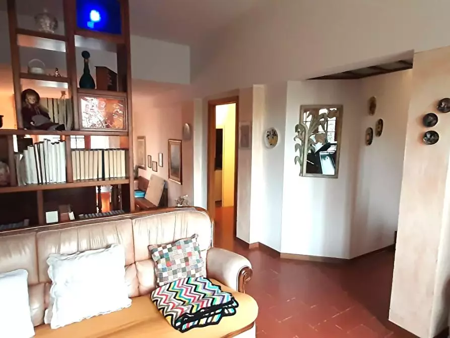 Immagine 20 di Villa in vendita  a Castellina Marittima