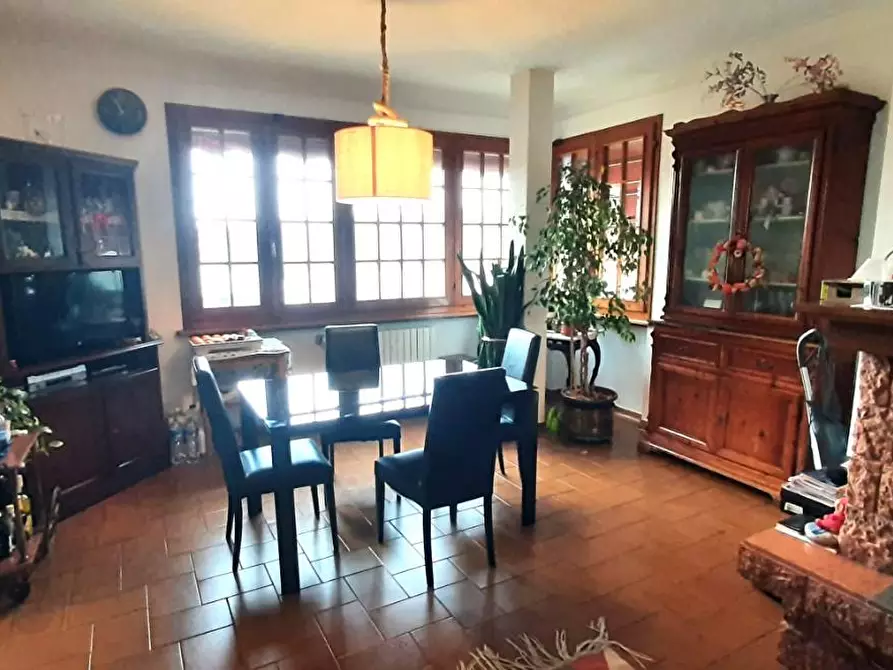 Immagine 26 di Villa in vendita  a Castellina Marittima
