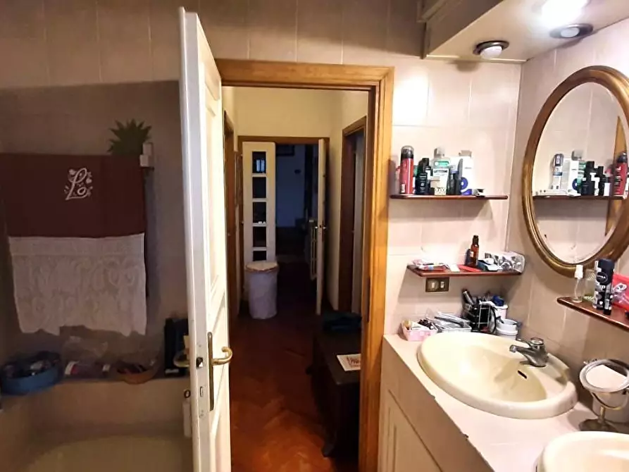 Immagine 48 di Villa in vendita  a Castellina Marittima