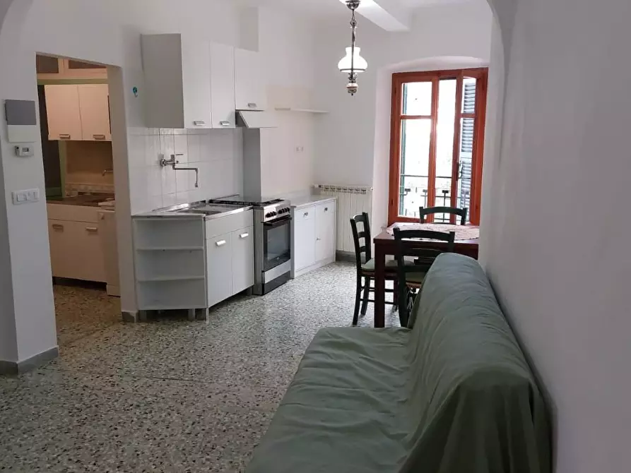 Immagine 9 di Appartamento in vendita  a Massa