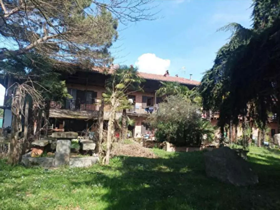 Immagine 2 di Porzione di casa in vendita  a Albiano D'ivrea
