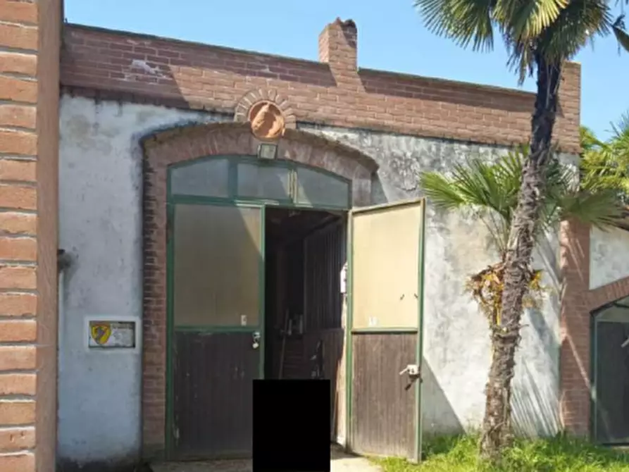 Immagine 7 di Porzione di casa in vendita  a Albiano D'ivrea
