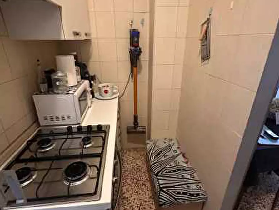 Immagine 7 di Appartamento in vendita  a Torino