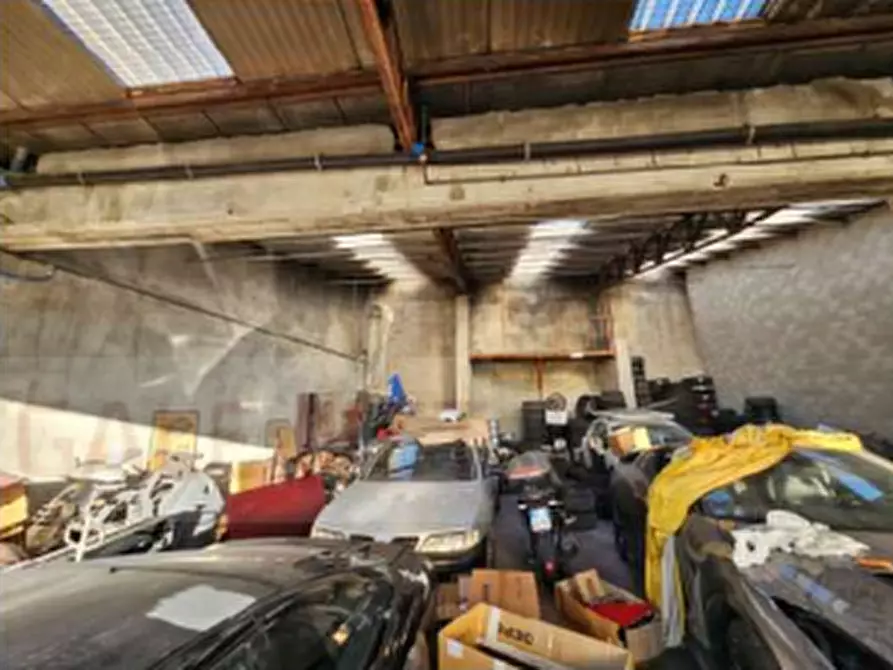 Immagine 6 di Capannone industriale in vendita  a Sciolze