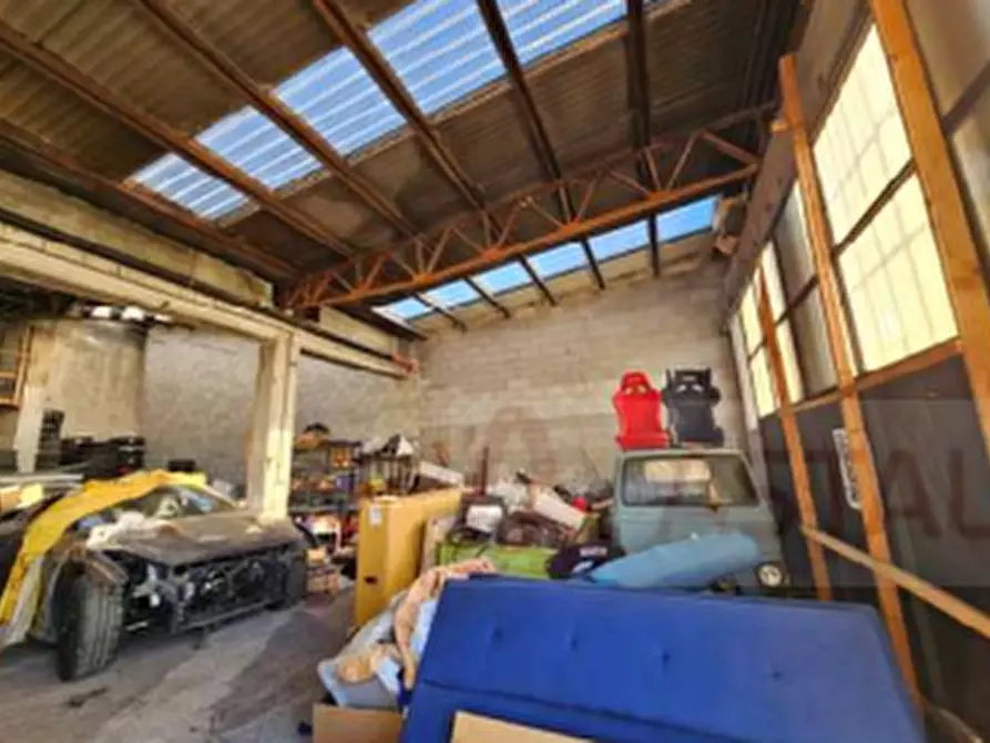 Immagine 5 di Capannone industriale in vendita  a Sciolze