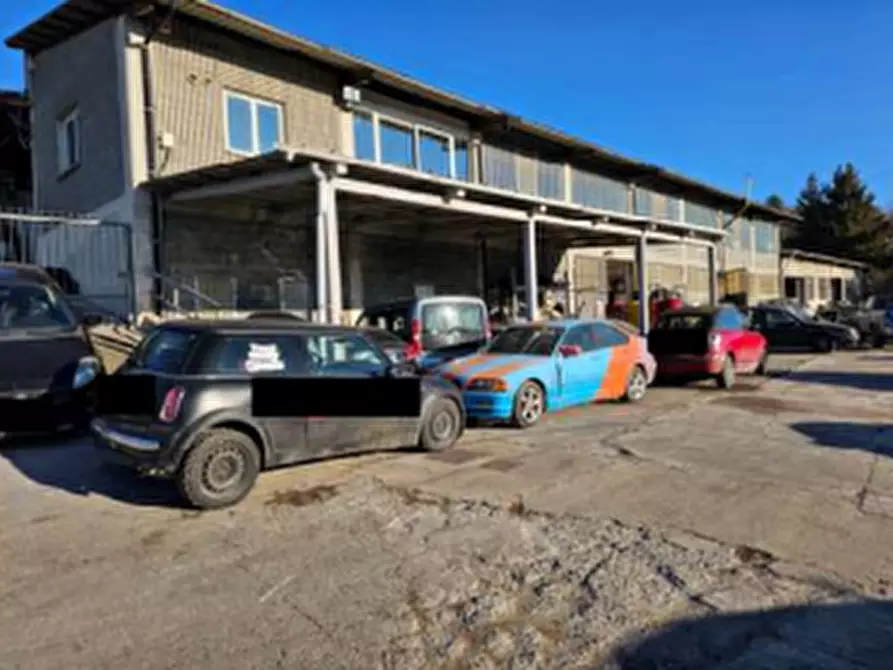 Immagine 11 di Capannone industriale in vendita  a Sciolze