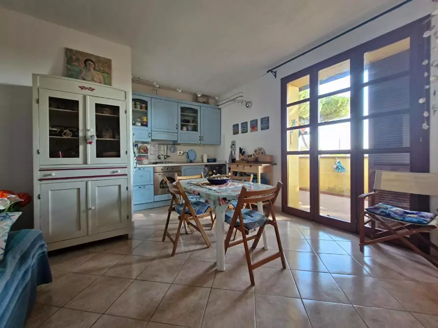 Immagine 3 di Appartamento in vendita  a Campiglia Marittima