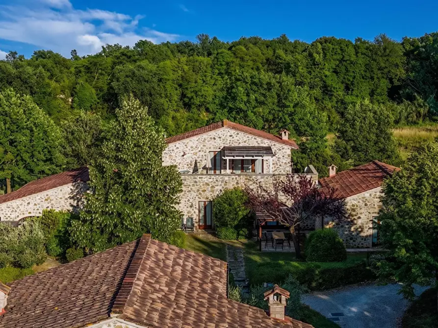 Immagine 67 di Casa colonica in vendita  a Casole D'elsa