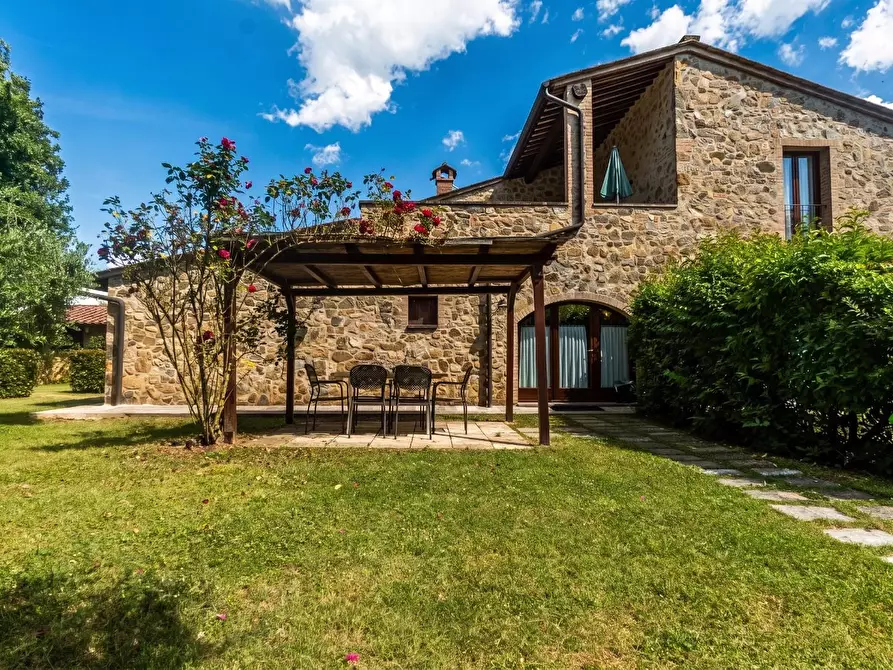 Immagine 14 di Casa colonica in vendita  a Casole D'elsa