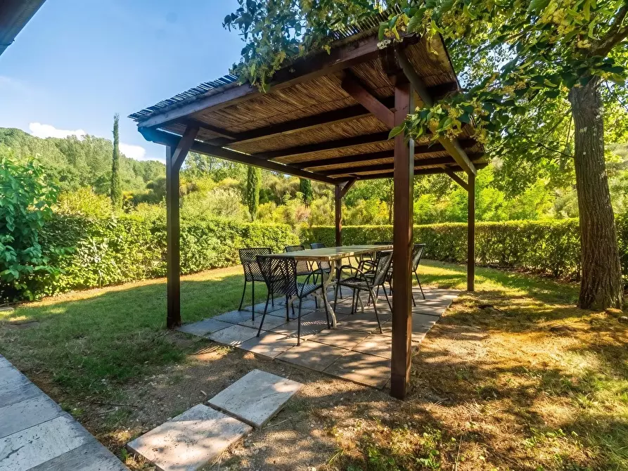 Immagine 35 di Casa colonica in vendita  a Casole D'elsa