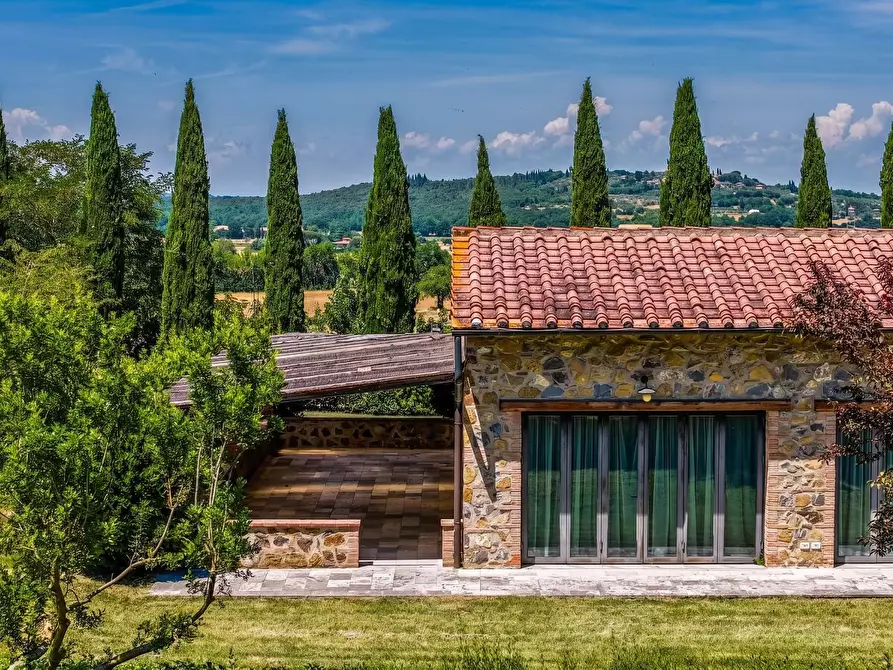 Immagine 12 di Casa colonica in vendita  a Casole D'elsa