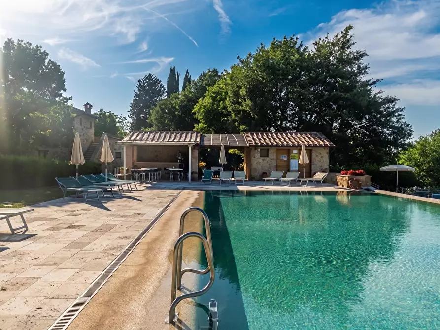 Immagine 46 di Casa colonica in vendita  a Casole D'elsa