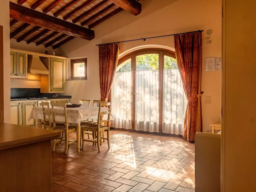Immagine 40 di Casa colonica in vendita  a Casole D'elsa