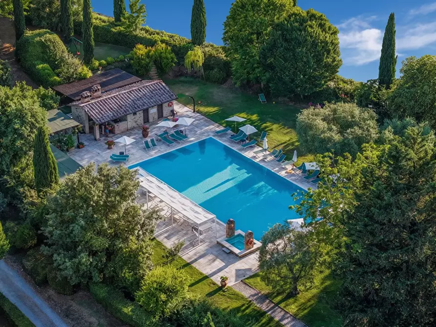 Immagine 64 di Casa colonica in vendita  a Casole D'elsa