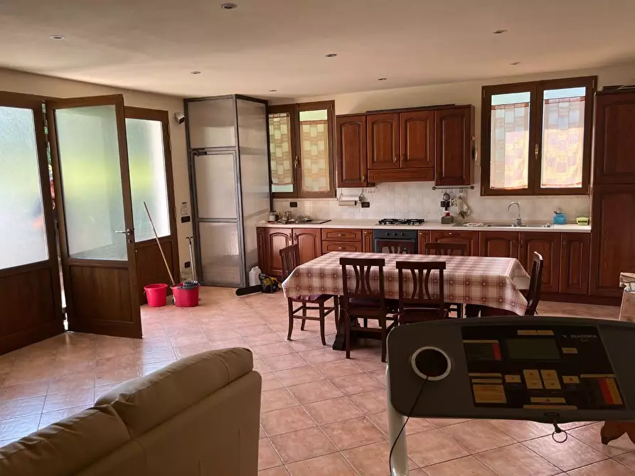 Immagine 8 di Casa semindipendente in vendita  a Palaia