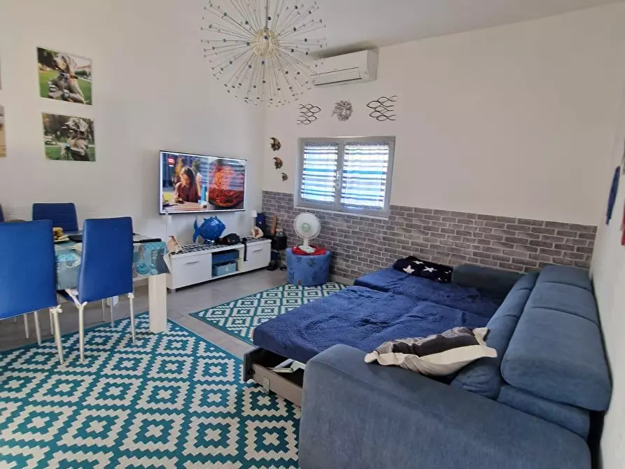 Immagine 13 di Casa indipendente in vendita  a Carrara