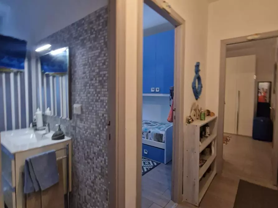 Immagine 16 di Casa indipendente in vendita  a Carrara