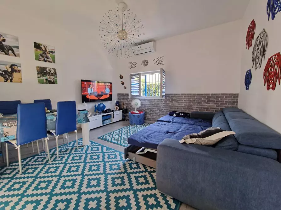 Immagine 15 di Casa indipendente in vendita  a Carrara