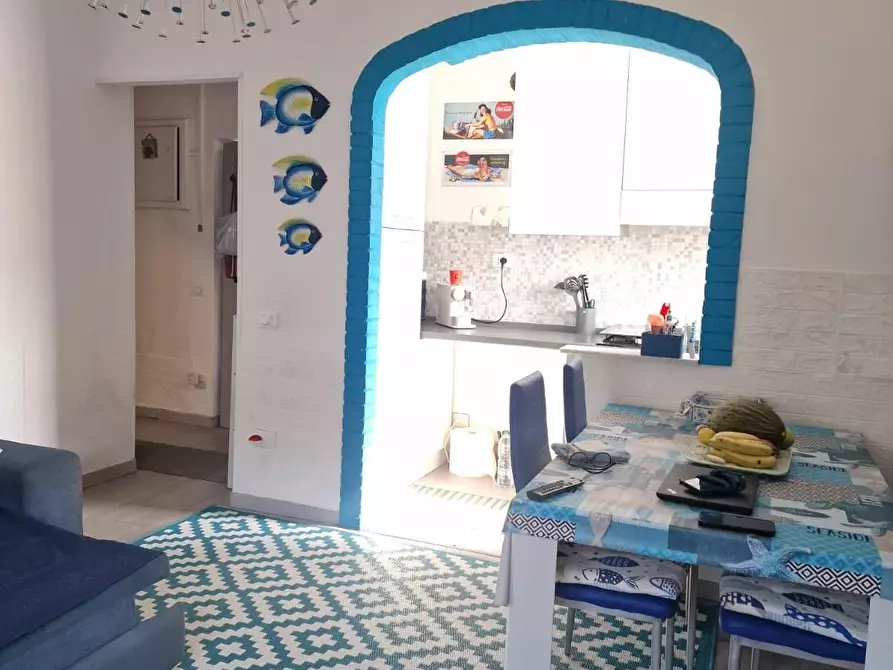Immagine 11 di Casa indipendente in vendita  a Carrara