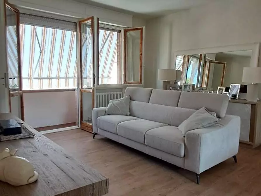 Immagine 8 di Mansarda in vendita  a Calcinaia