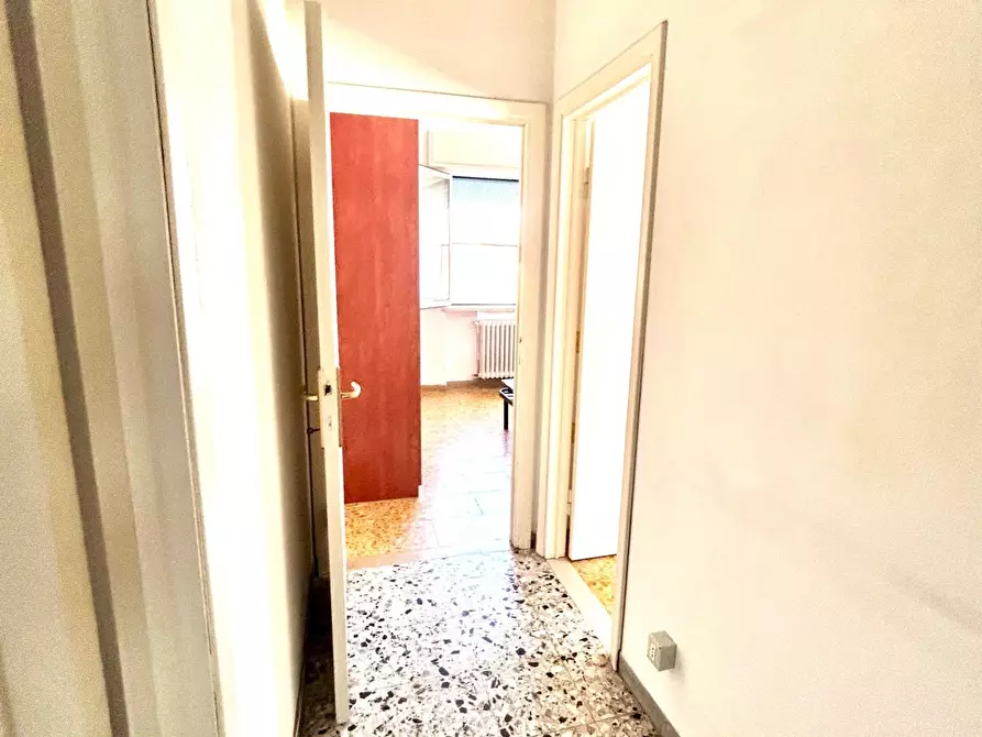 Immagine 13 di Appartamento in vendita  a Pisa
