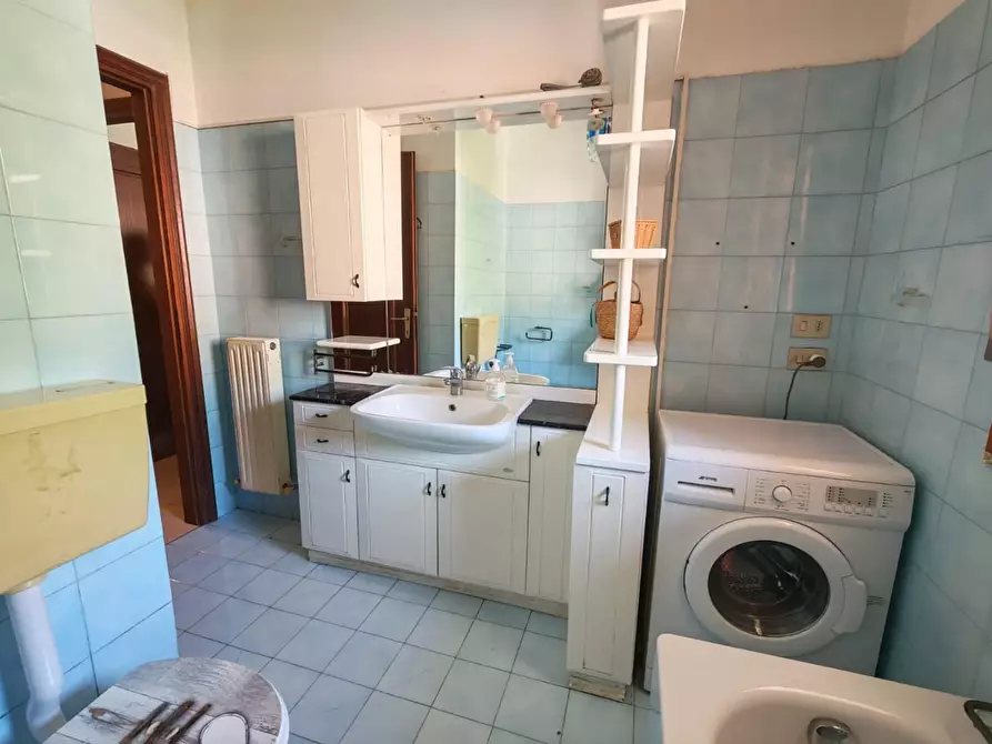 Immagine 45 di Appartamento in vendita  a Chiavari