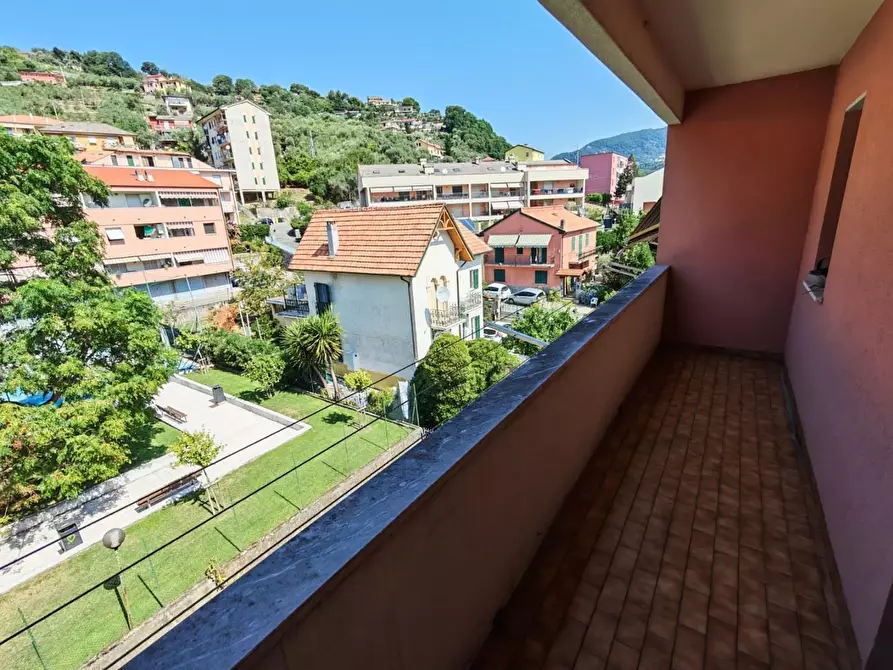 Immagine 41 di Appartamento in vendita  a Chiavari