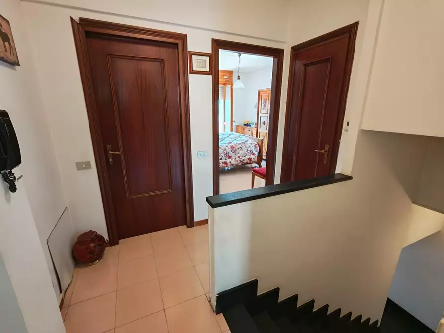 Immagine 22 di Appartamento in vendita  a Chiavari
