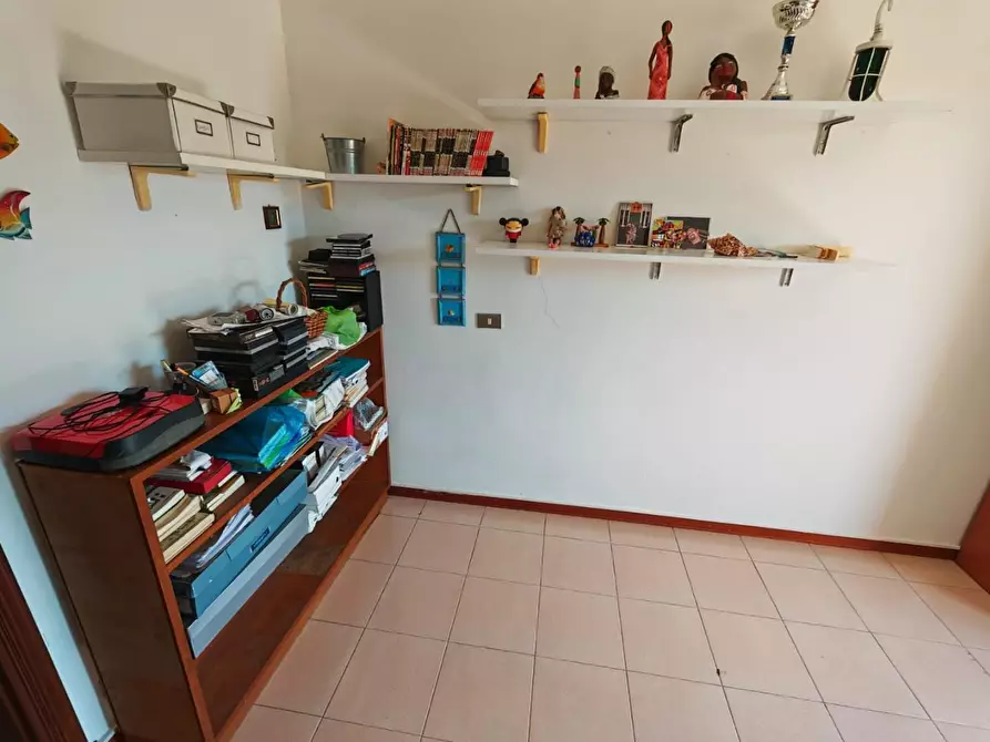 Immagine 34 di Appartamento in vendita  a Chiavari