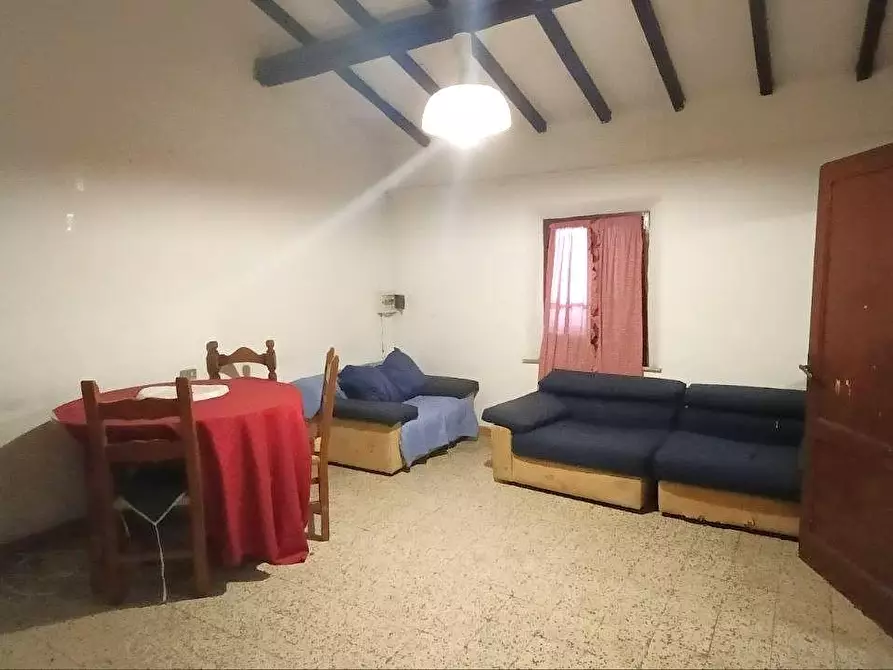 Immagine 5 di Casa colonica in vendita  a Gambassi Terme