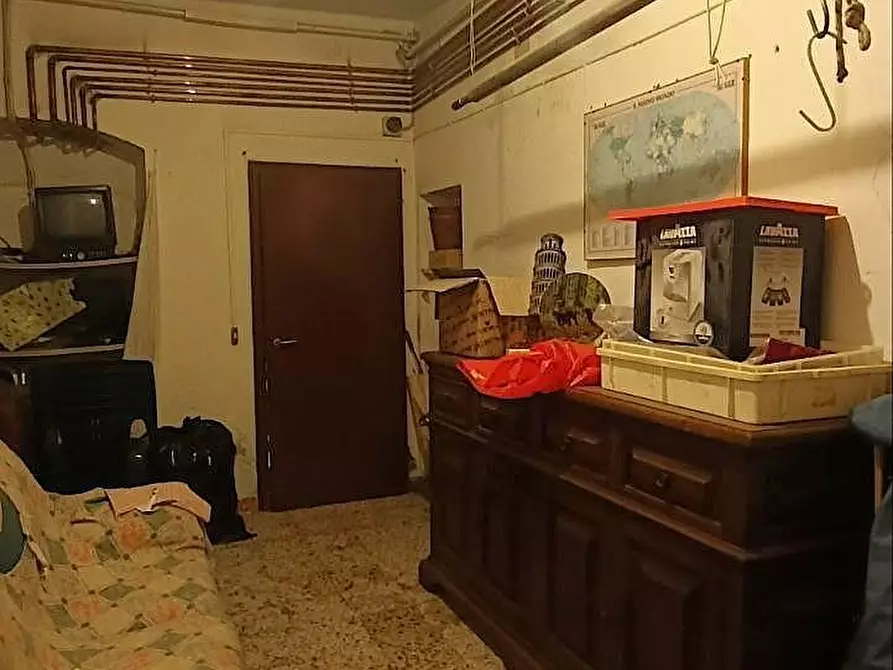 Immagine 25 di Casa colonica in vendita  a Gambassi Terme