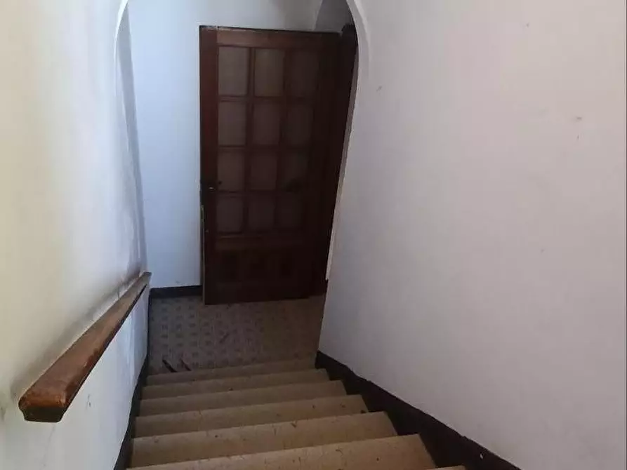 Immagine 15 di Casa colonica in vendita  a Gambassi Terme