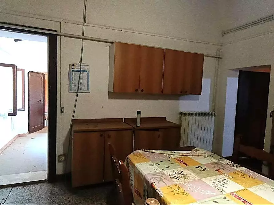 Immagine 7 di Casa colonica in vendita  a Gambassi Terme