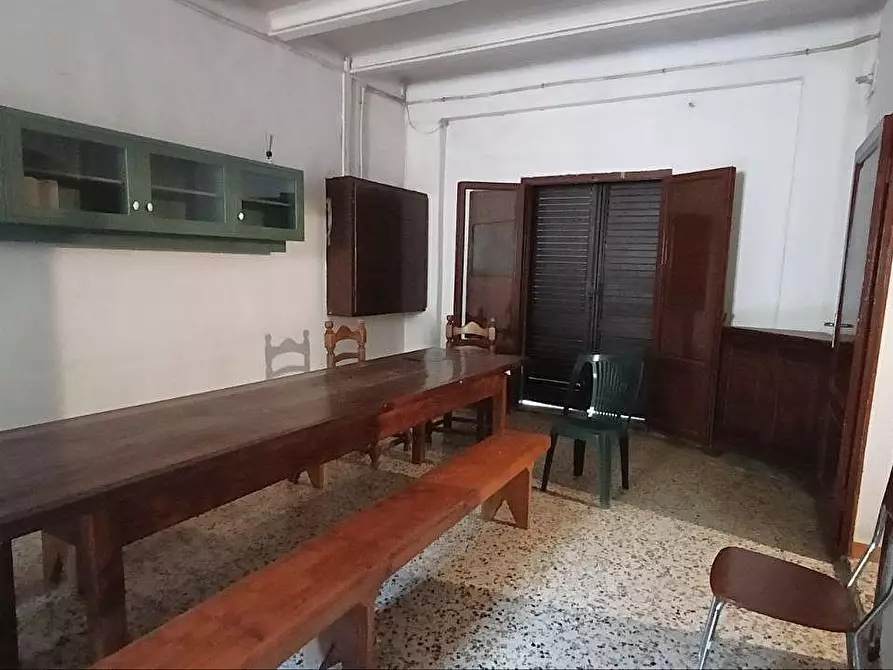 Immagine 26 di Casa colonica in vendita  a Gambassi Terme