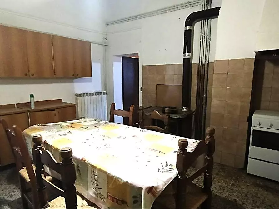 Immagine 6 di Casa colonica in vendita  a Gambassi Terme