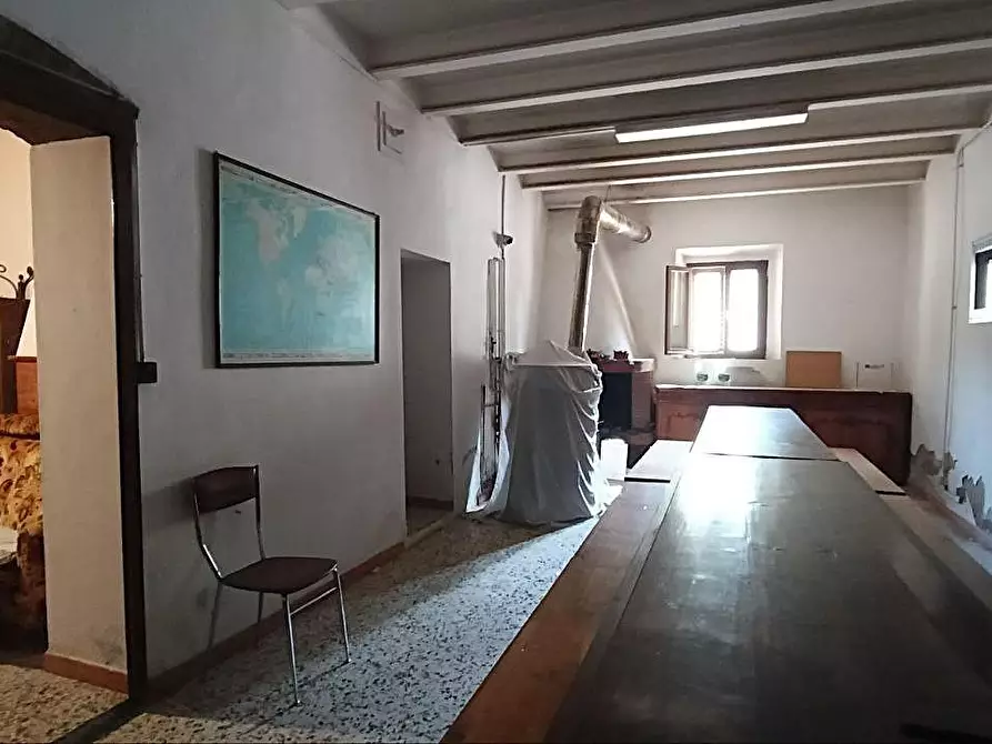 Immagine 27 di Casa colonica in vendita  a Gambassi Terme